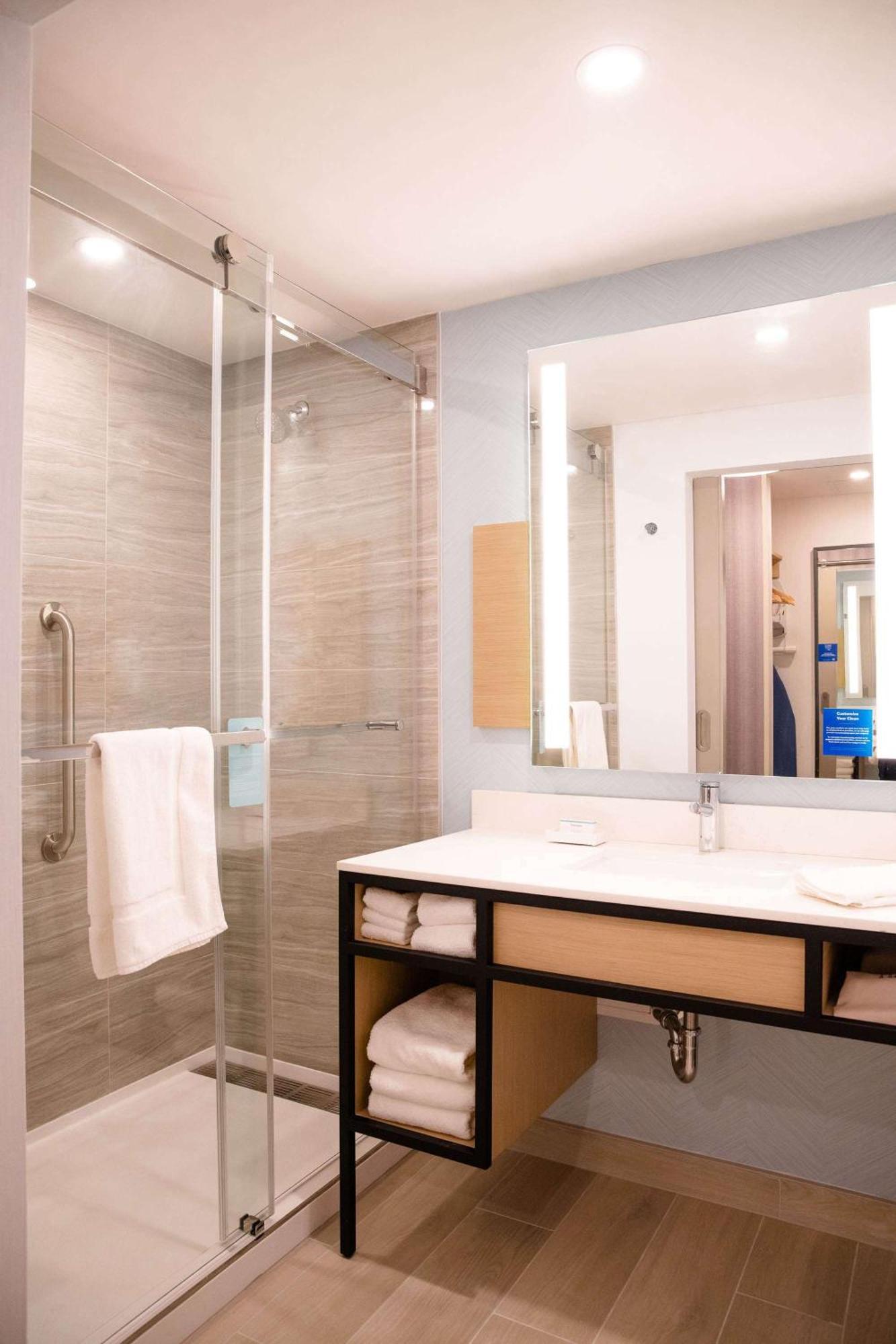 Hilton Garden Inn Sudbury, Ontario, Canada Luaran gambar